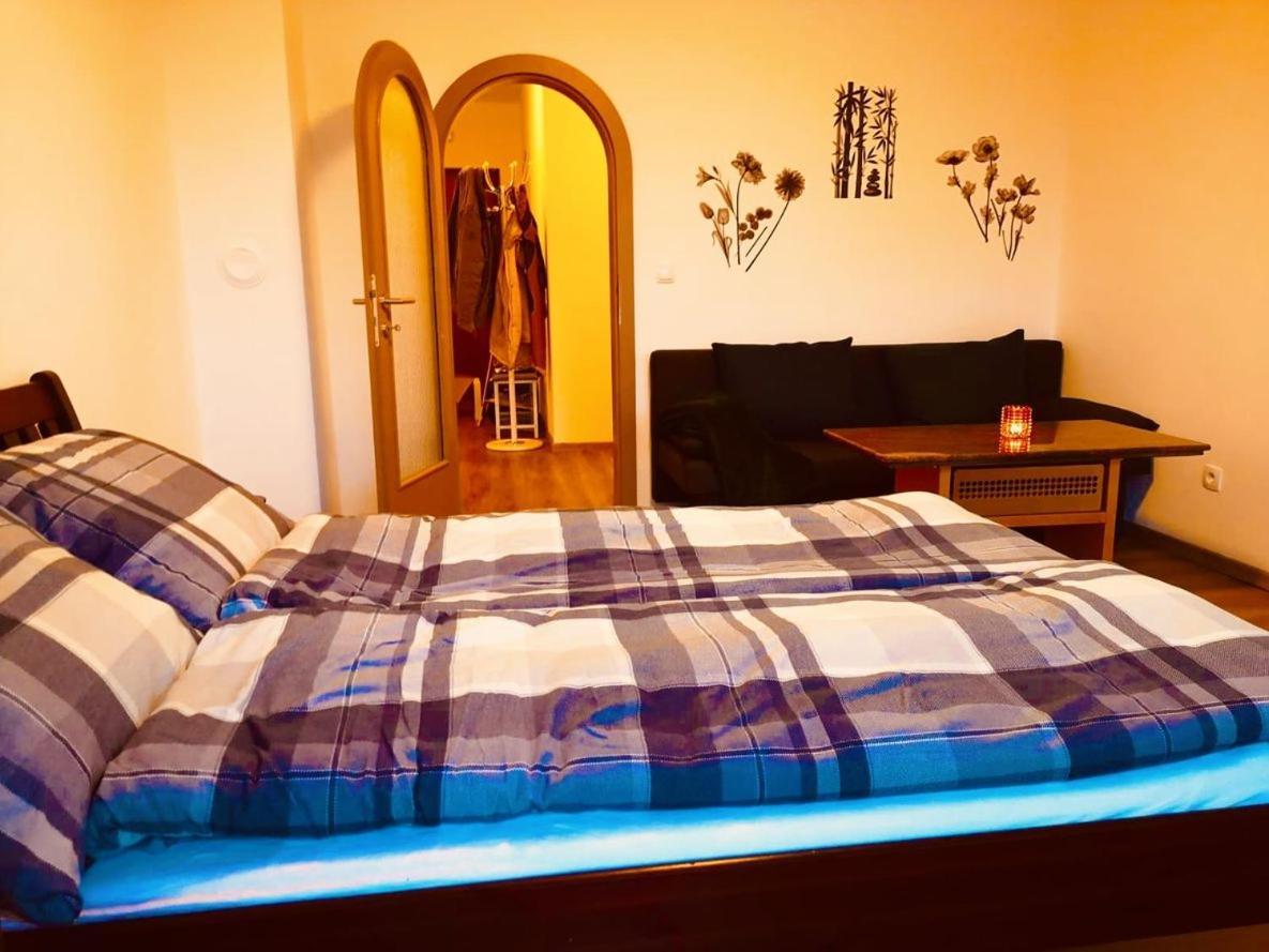 Thermenland-Traum Apartment Фюрстенфелд Екстериор снимка